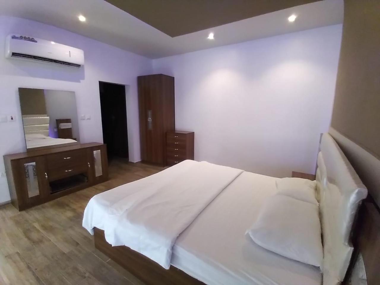 شاليهات الكوخ السويسري وأكوابارك Villa Ash Shishah Exterior foto